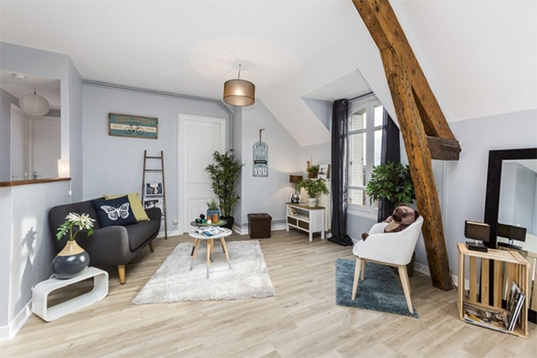 un entre sol mis en valeur